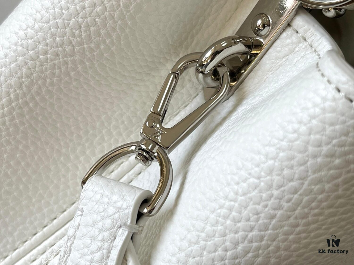 6930837a6e68136f4d9a7e3e Upgraded M82905 White Ostrich