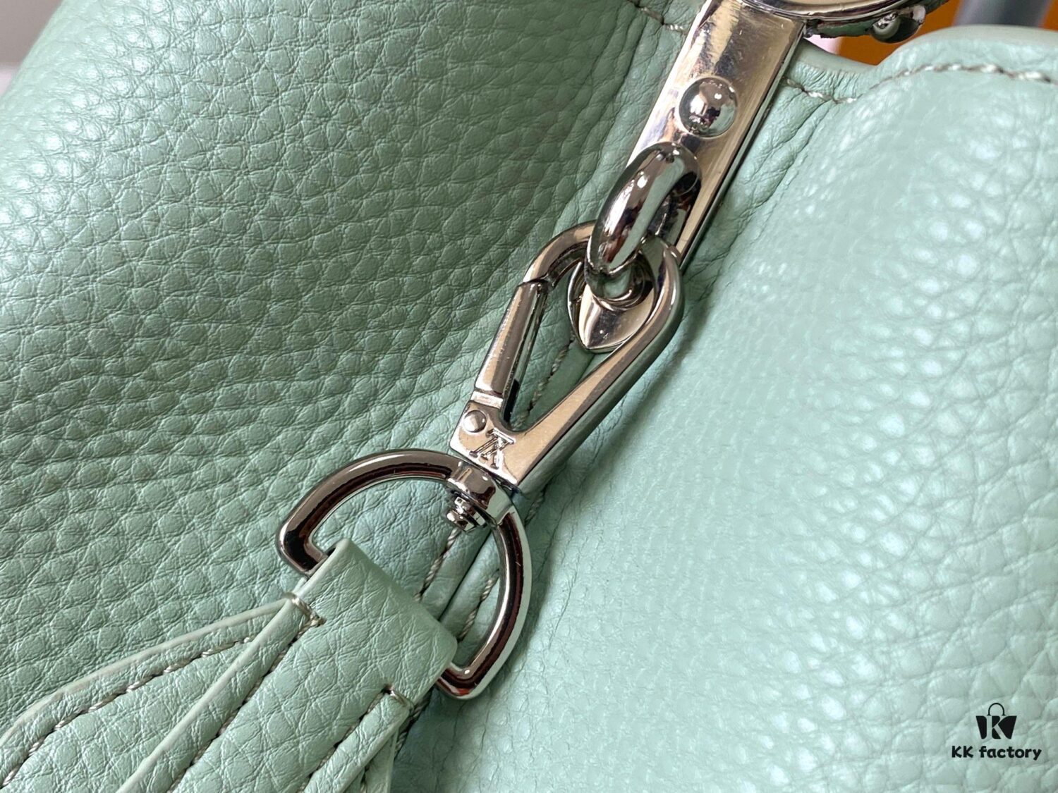 693083866e68136f4d9a7e54 Upgraded M21355 Capucines Large Handbag