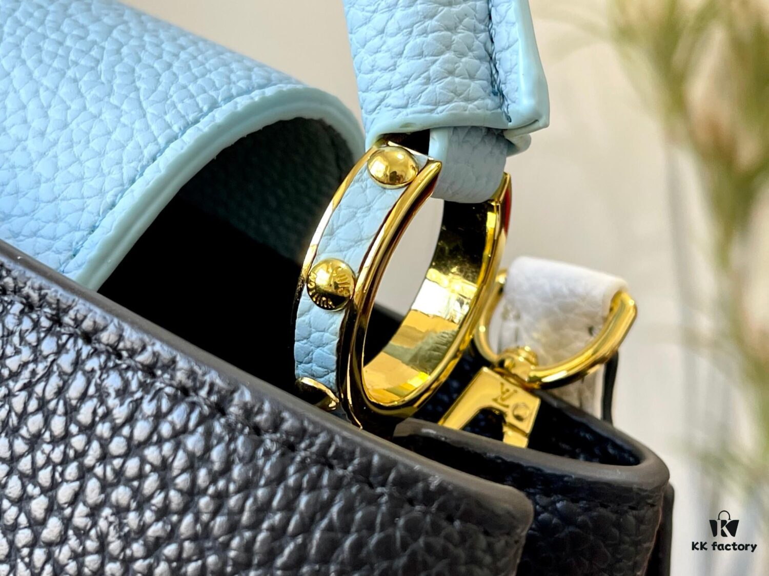 693083976e68136f4d9a7e75 Upgraded Version 🇫🇷 M57523 M57522 Black and Lake Blue Capucines MM Handbag