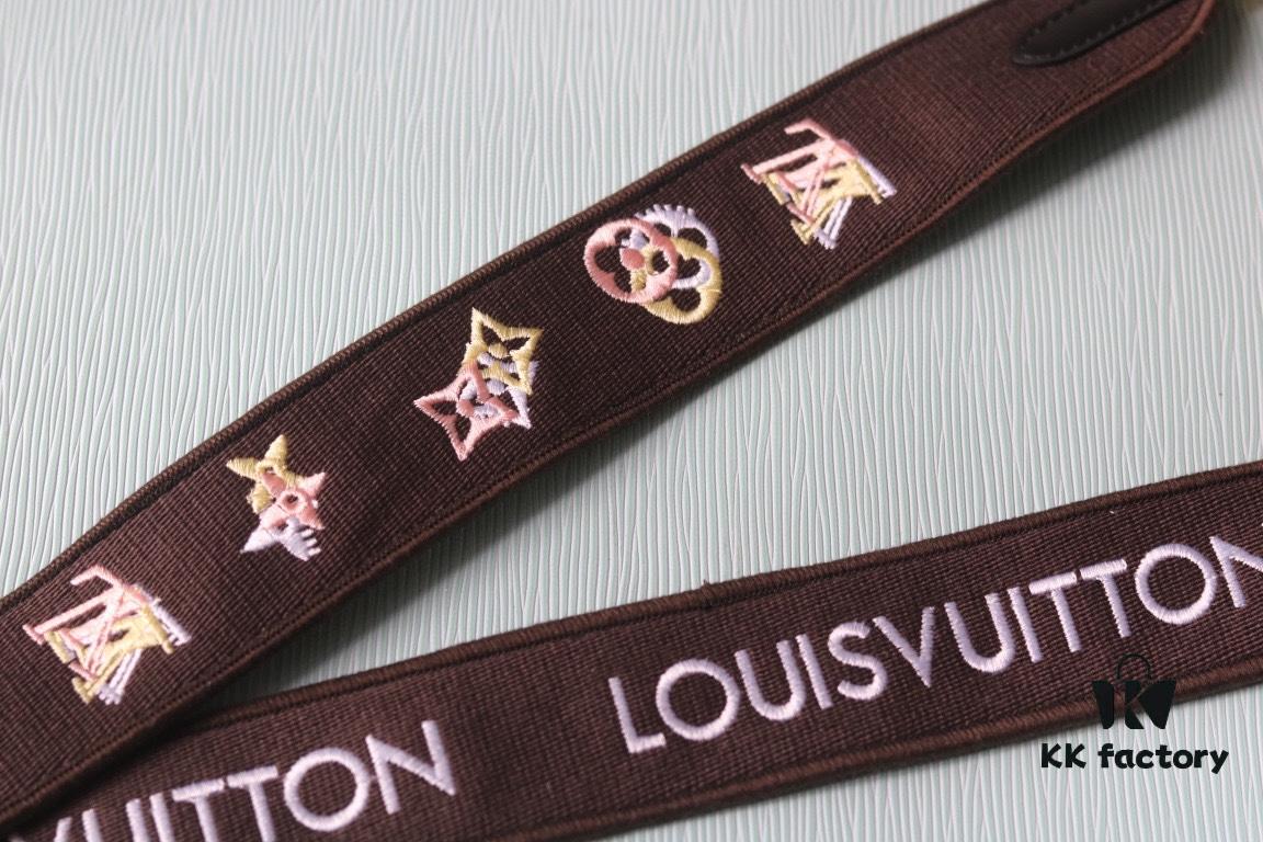 693083d16e68136f4d9a7eee New Arrival Top Quality Original Version LV Twist Medium Handbag Model No.: 50398/23390/23389