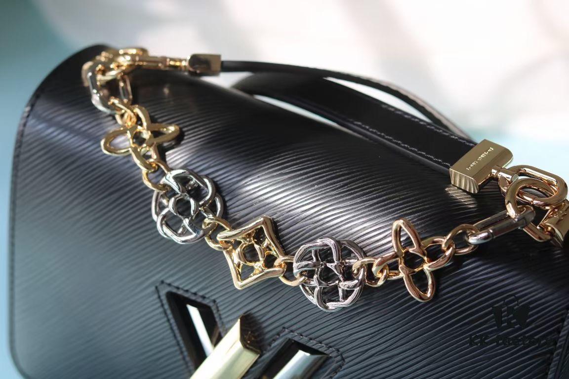 Top-Quality Original Twist Medium Handbag