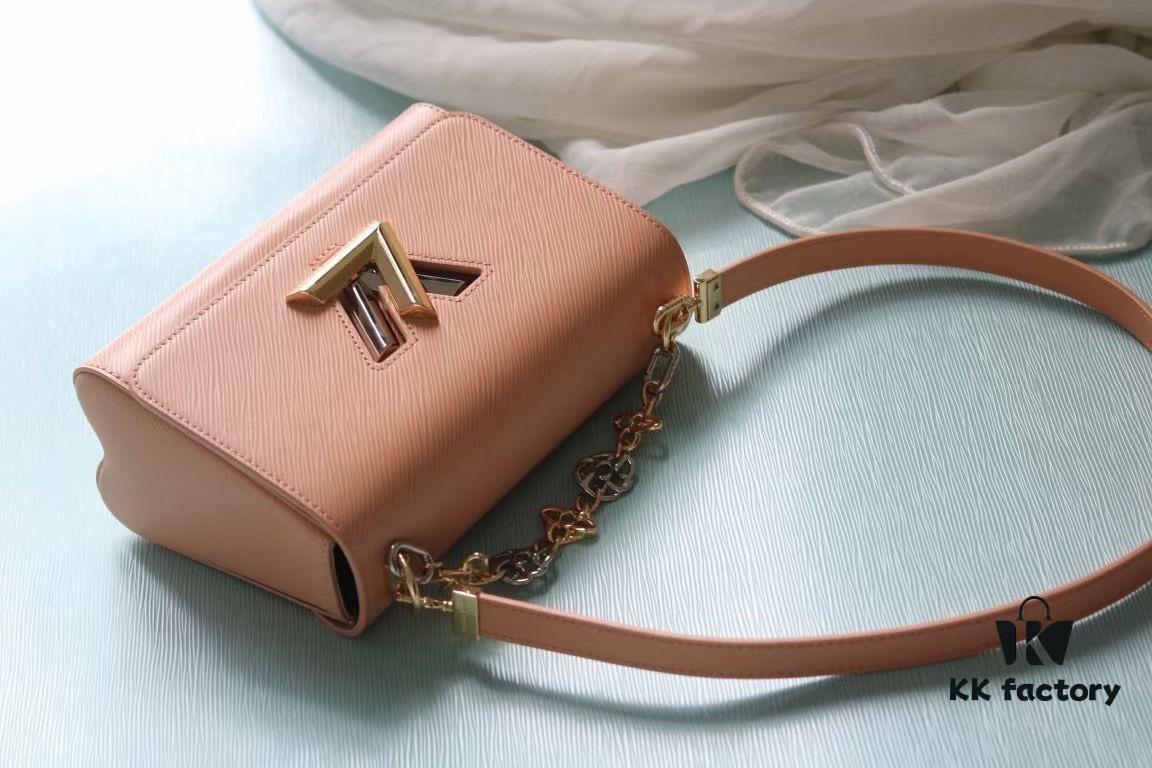 693084746e68136f4d9a808a Top-Quality Original LV Twist Medium Handbag