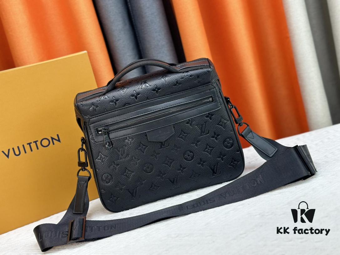693084906e68136f4d9a80d6 Original LV Trail Messenger Bag
