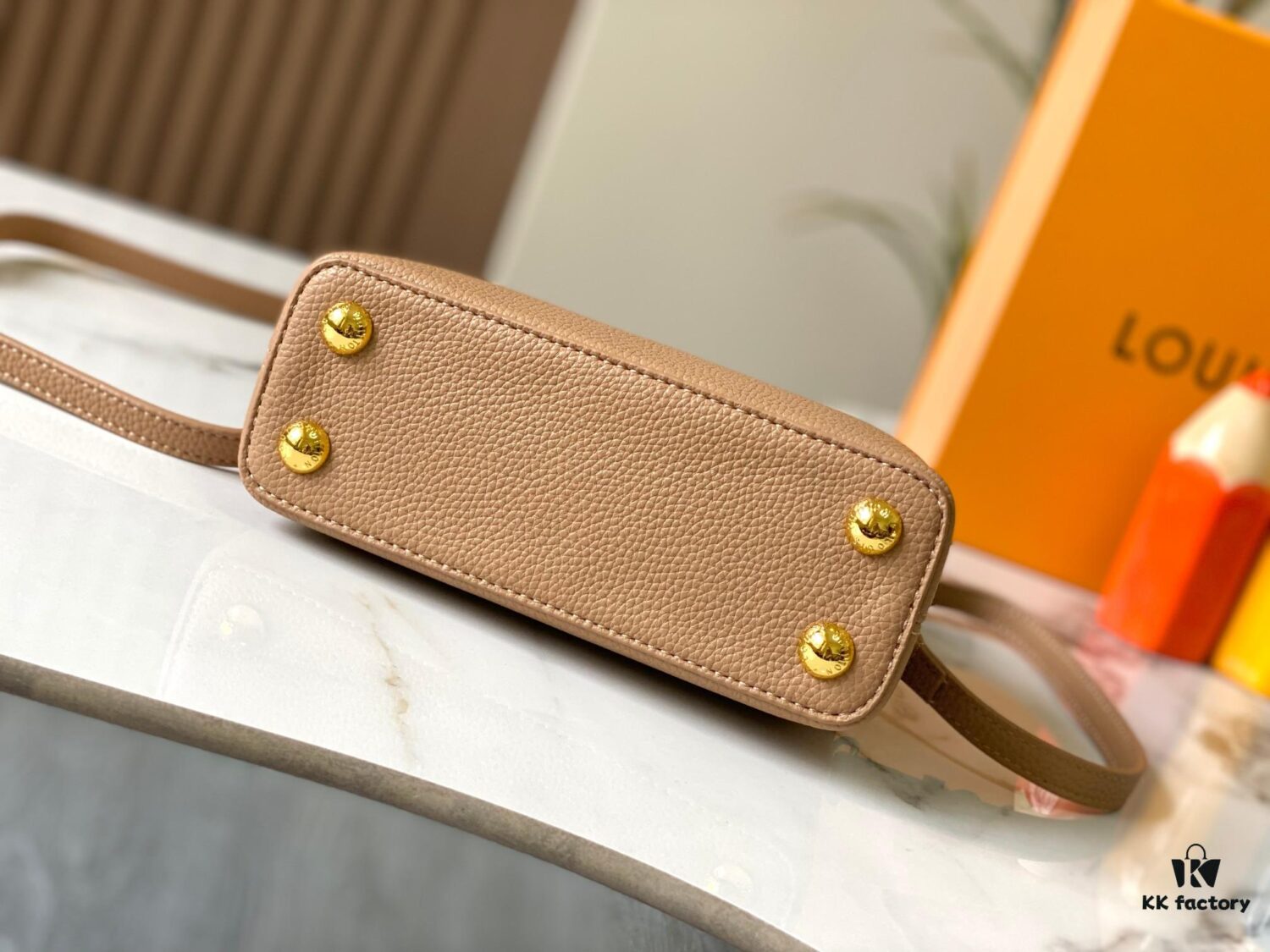 693084f96e68136f4d9a81a0 Upgraded M23943 Capucines Mini Bag