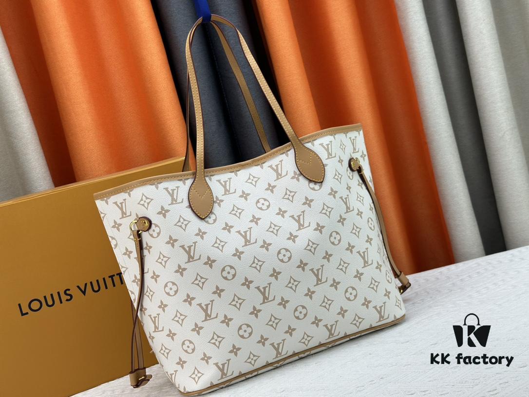 693085086e68136f4d9a81bb Monogrammm Tote Bag with Cream and Pink Stripes by Louis Vuitton