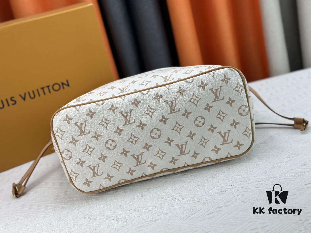 6930850a6e68136f4d9a81be Monogrammm Tote Bag with Cream and Pink Stripes by Louis Vuitton