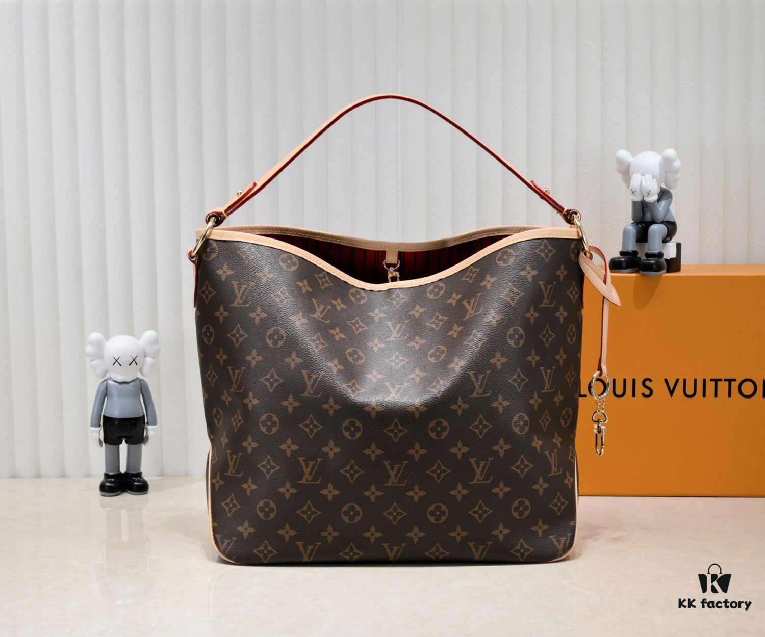6930850d6e68136f4d9a81c4 Wholesale Price, New Spring-Summer Style: The Calvi Bag in Damier Azur Canvas — Stylish and Spacious, Perfect for Both Office and Beach Getaways