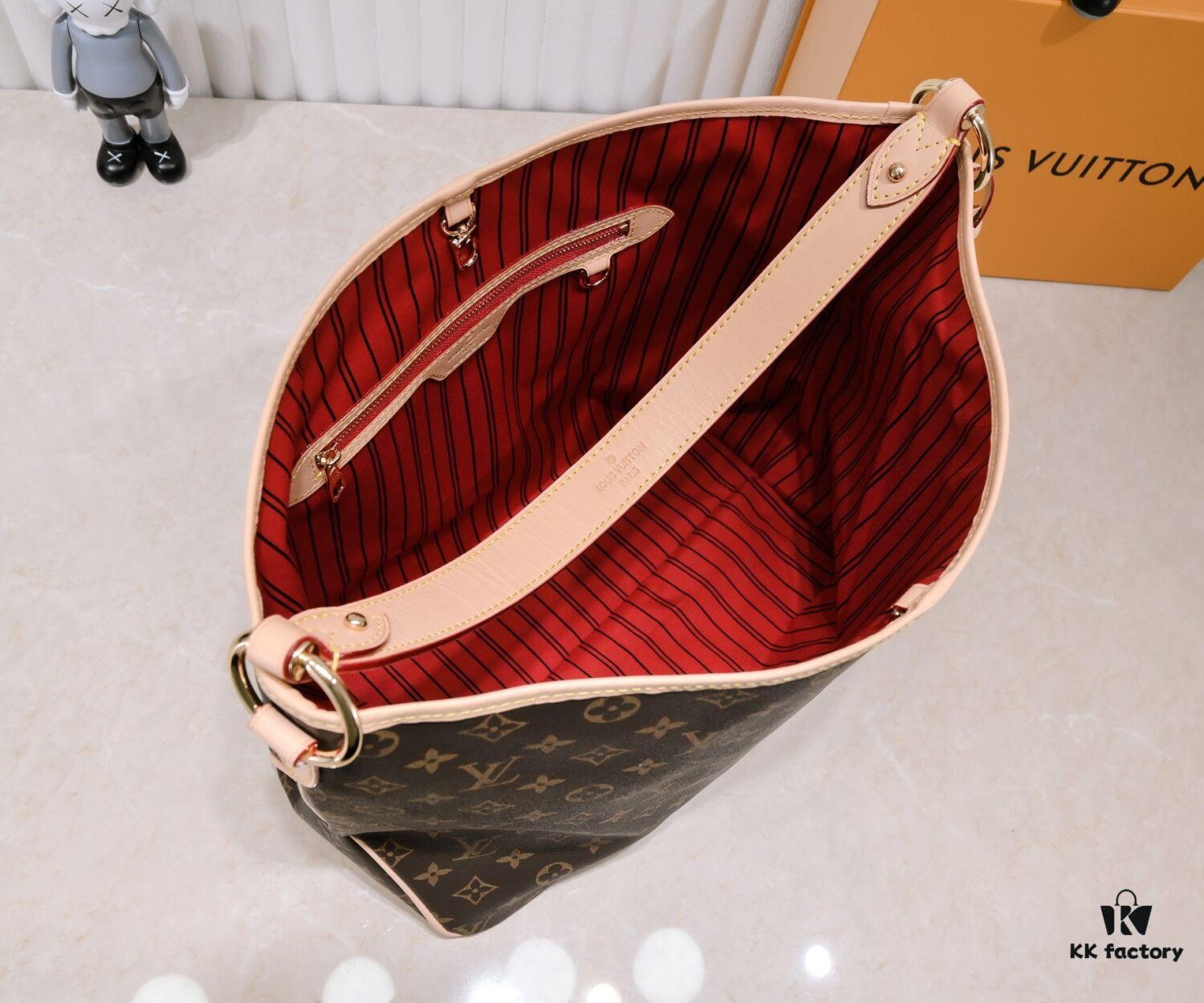 6930850f6e68136f4d9a81c8 Wholesale Price, New Spring-Summer Style: The Calvi Bag in Damier Azur Canvas — Stylish and Spacious, Perfect for Both Office and Beach Getaways
