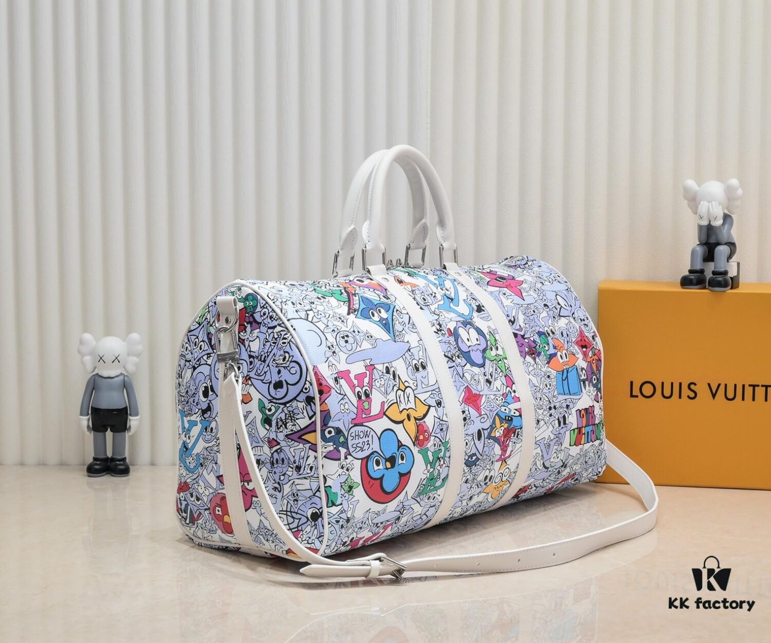 6930853a6e68136f4d9a822f M21863 Keepall Bandoulière 50 Travel Bag with Cartoon Monogram Motif
