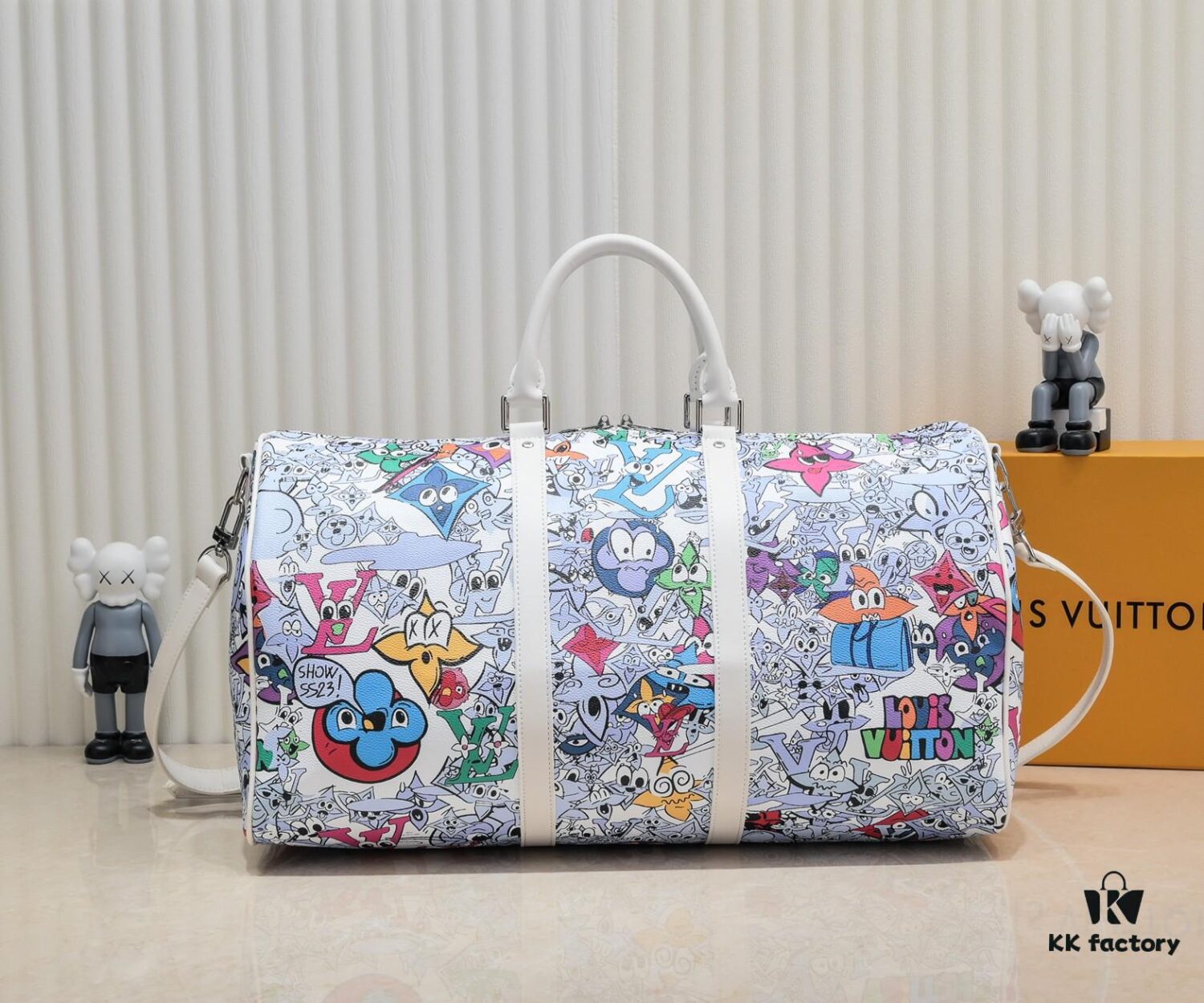 6930853a6e68136f4d9a8230 M21863 Keepall Bandoulière 50 Travel Bag with Cartoon Monogram Motif