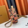 6930853f6e68136f4d9a8239 M40562 LV Square Bag Louis Vuitton 2024 Men's Spring-Summer Collection Advertising Campaign