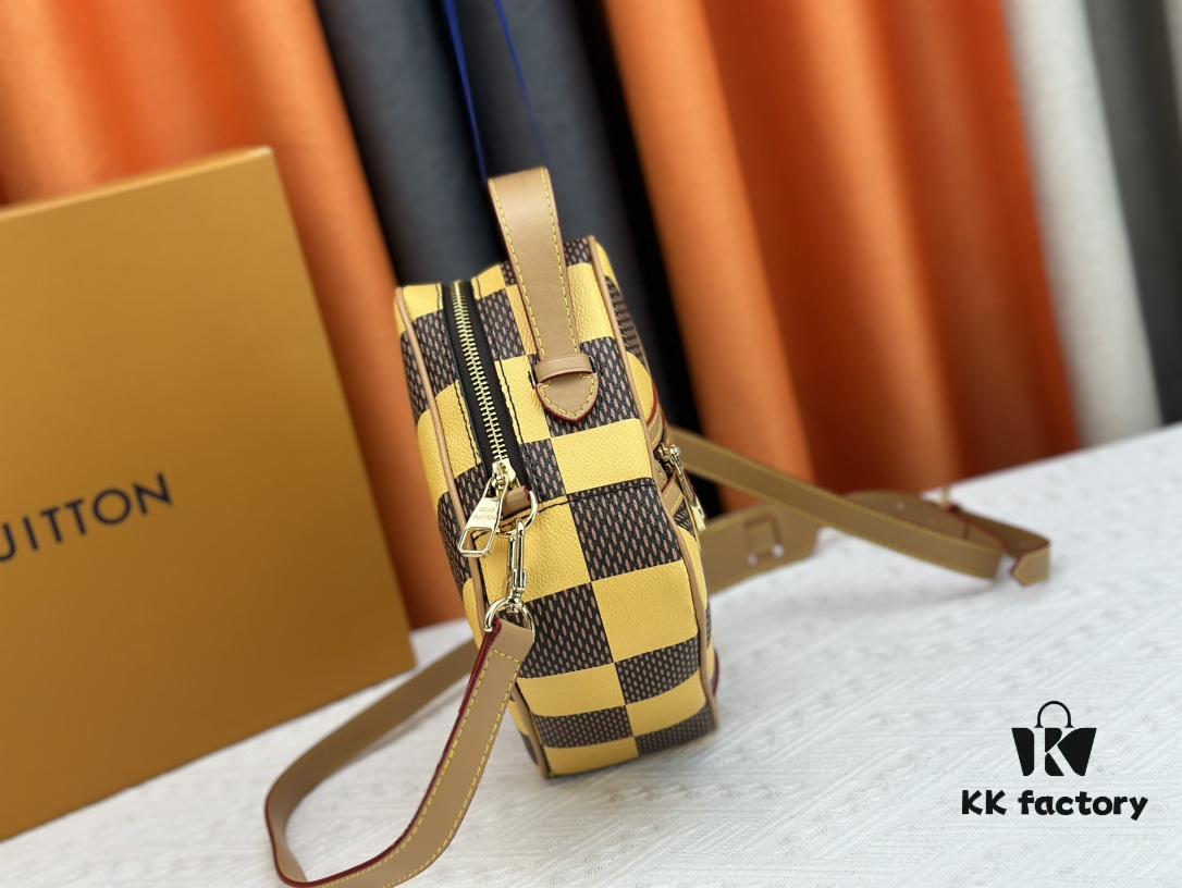 6930854b6e68136f4d9a8254 M40562 Lv Square Bag Louis Vuitton 2024 Men's Spring-Summer Collection Campaign