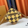 6930854c6e68136f4d9a8255 M40562 Lv Square Bag Louis Vuitton 2024 Men's Spring-Summer Collection Campaign