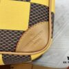6930854d6e68136f4d9a8259 M40562 Lv Square Bag Louis Vuitton 2024 Men's Spring-Summer Collection Campaign