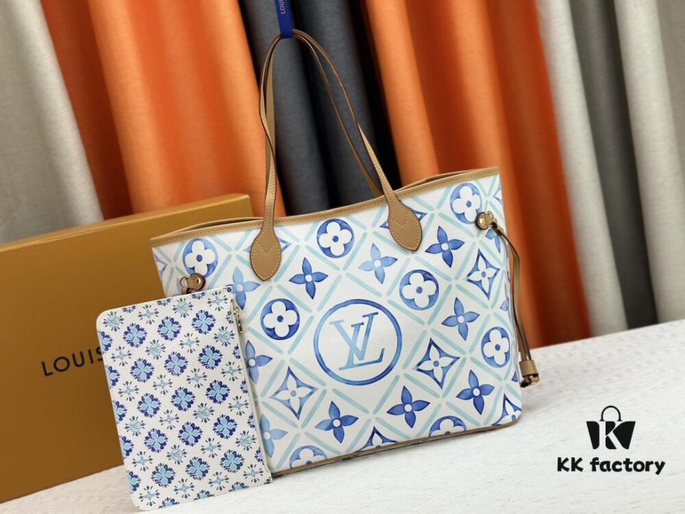 693085696e68136f4d9a829c M11263, M25317 【Dushi Home Shoot】 m45684 m45685 m40995 Tote MM Handbag with Monochrome Stripes in Cream and LVs on Pink Background
