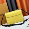 6930856e6e68136f4d9a82a7 Exclusive Background LV's Latest and Hottest Twist Denim Medium Bag Shipment, Fan Bingbing Same Style, New Model TWIST 50273, 50272