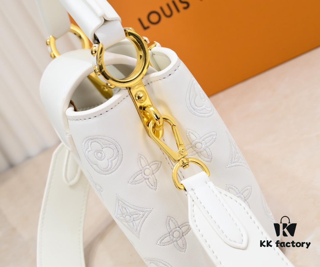 693085f56e68136f4d9a83f4 Upgraded M20741 Burberry Stitch Embroidered Gold Button