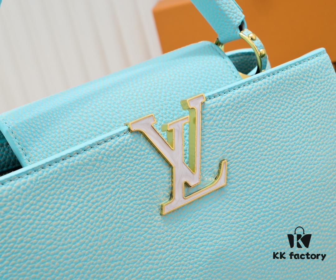 693086106e68136f4d9a8433 Upgraded M20841 Stellar Pearl Green Shell Button Capucines MM Handbag