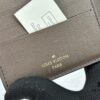 6930862e6e68136f4d9a8474 M83334 Coffee-Colored Short Wallet