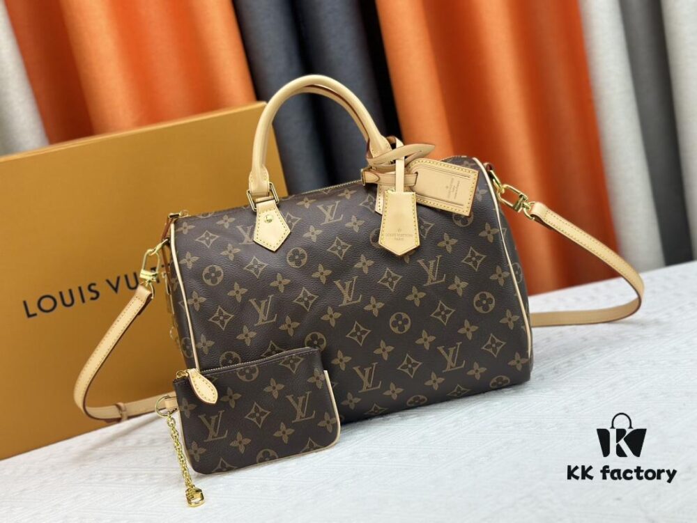 693086ba6e68136f4d9a85bd New LV 2024 Spring/Summer Non-Dong Design Speedy Safety Lock, Polished Heavy Carving, Hardware Luggage Tag, Key Fob with Dove Engraving, Italian Imported Color-Changing Yellow Leather Trim Adjustable Shoulder Strap Lock