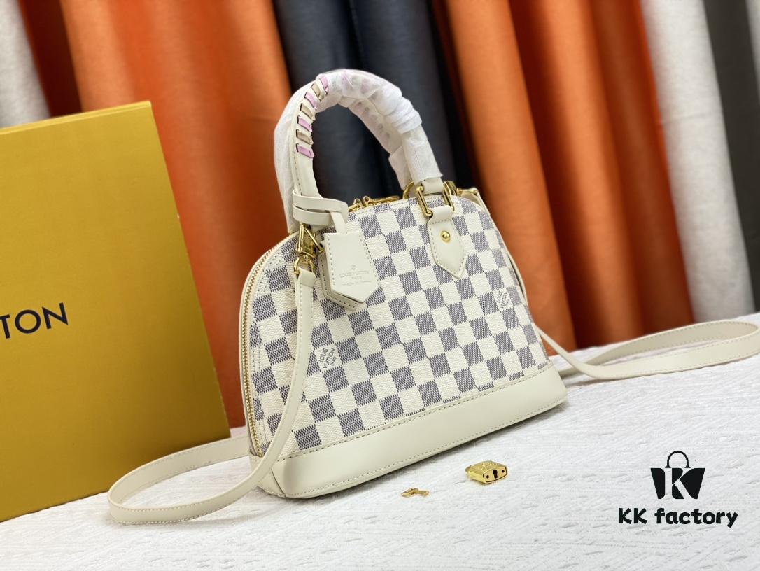 693086e96e68136f4d9a862c Upgraded Original Version Exclusive Real Shot 2022 New Style Shell Checkered White Woven Wrist Bag N45294 M53152