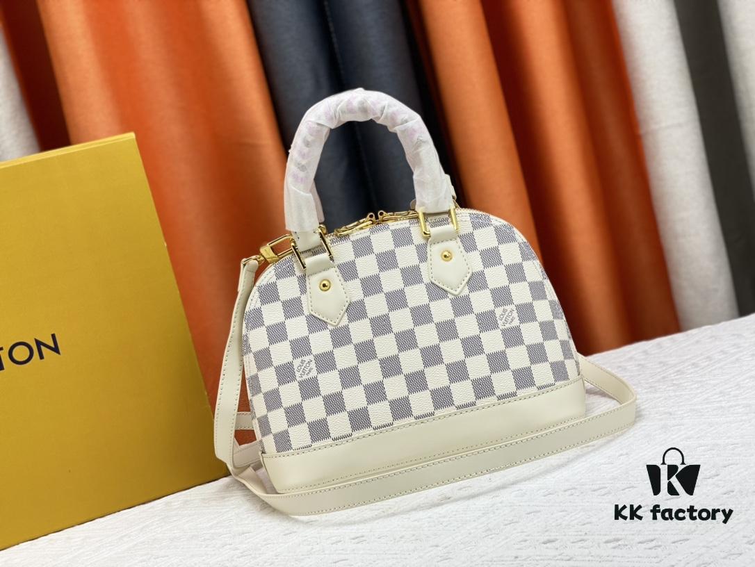 693086ea6e68136f4d9a862e Upgraded Original Version Exclusive Real Shot 2022 New Style Shell Checkered White Woven Wrist Bag N45294 M53152