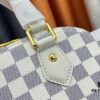 693086ec6e68136f4d9a8631 Upgraded Original Version Exclusive Real Shot 2022 New Style Shell Checkered White Woven Wrist Bag N45294 M53152