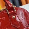693086f66e68136f4d9a864b Authentic Exclusive Real Photo Background! M54395, M54785, 54786 This avant-garde and modern Tote Miroir shell bag crafted from smooth patent calf leather. Featuring an oversized LV monogram, bold silhouette lines, unique design pairing, and equipped with a detachable new-style shoulder strap! Size: Large 32.0×25.0×16.0cm, Small 25×17.5×11.5cm