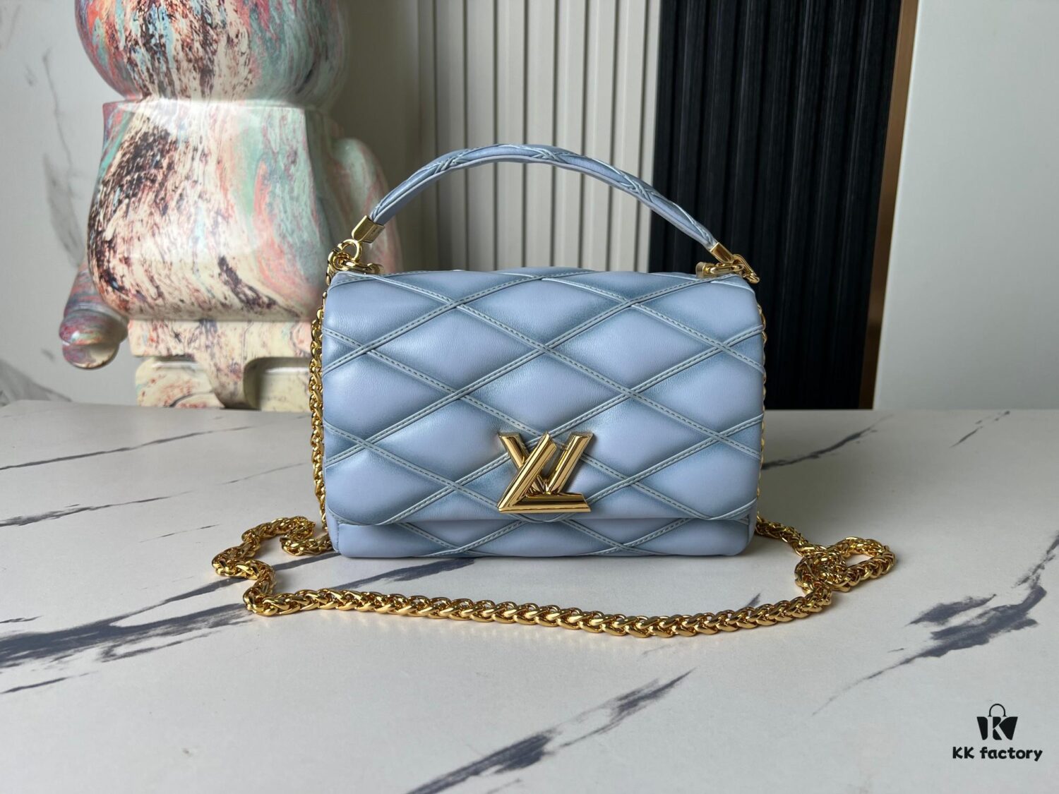 6930870b6e68136f4d9a867c Top-tier Original Order Exclusive Real-shot M24186 M22891 Light Blue Full Leather Quilted Chain Bag Series GO-14 Teist Medium Handbag M22890