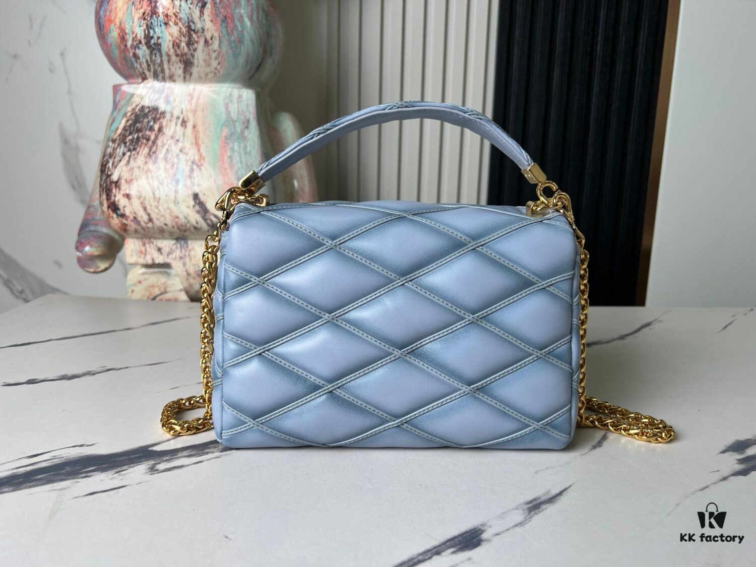 6930870e6e68136f4d9a867e Top-tier Original Order Exclusive Real-shot M24186 M22891 Light Blue Full Leather Quilted Chain Bag Series GO-14 Teist Medium Handbag M22890