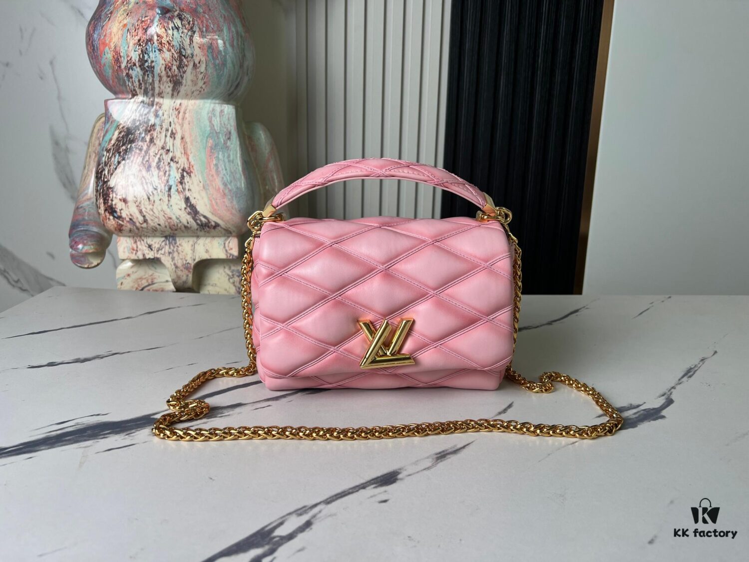 6930871a6e68136f4d9a8696 Top-tier Original Order, Exclusive Real-shot M24465 M22891 Pink Full Leather Quilted Chain Bag Series GO-14 Teist Medium Handbag M22890