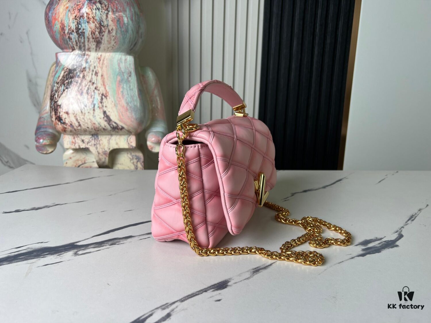 6930871a6e68136f4d9a8697 Top-tier Original Order, Exclusive Real-shot M24465 M22891 Pink Full Leather Quilted Chain Bag Series GO-14 Teist Medium Handbag M22890
