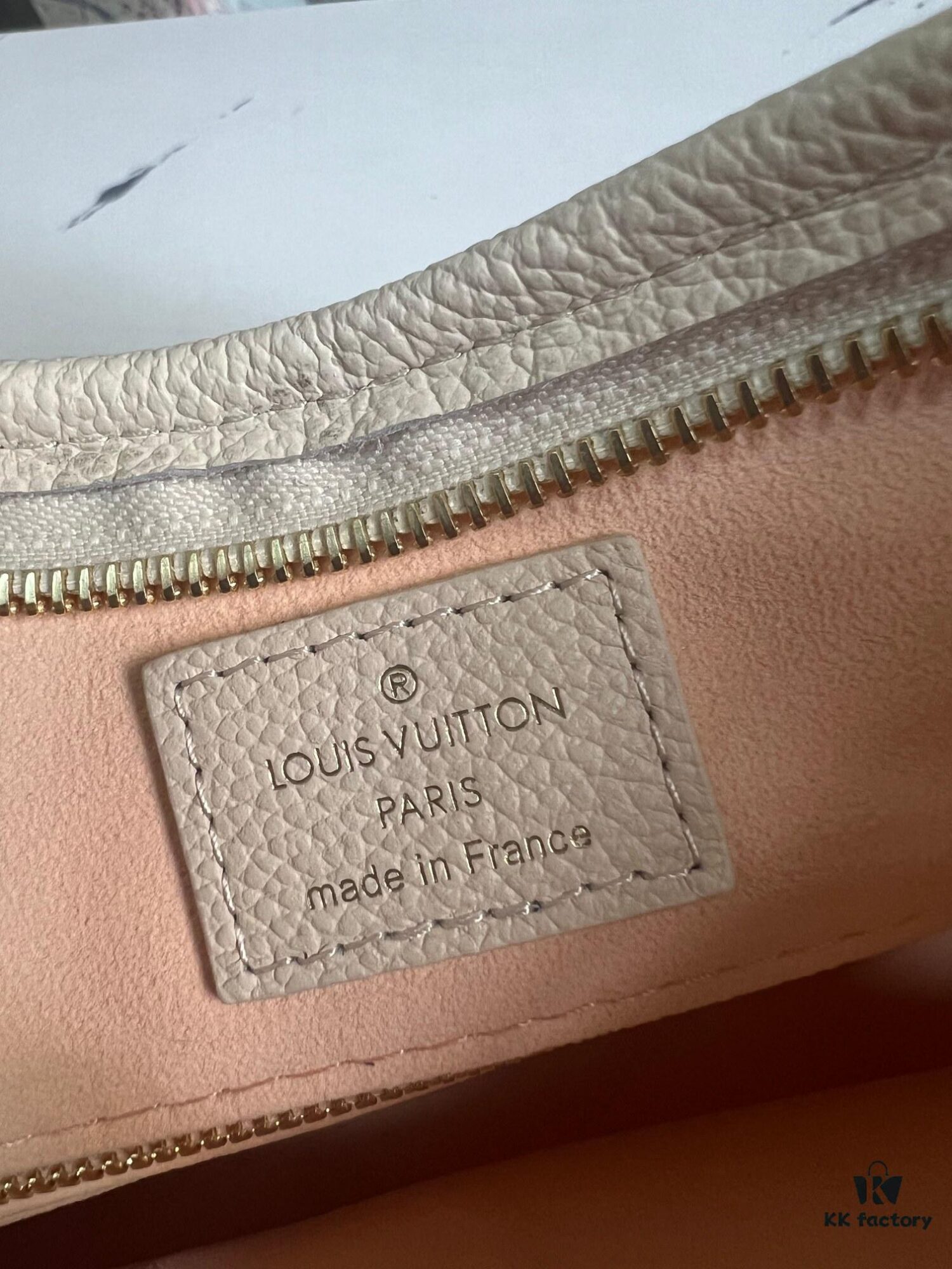 693087356e68136f4d9a86c4 Top Quality Original Order Exclusive Real Shot M46288 Milky Beige Chocolate 24141 Full Leather Shoulder Shopping Bag Series CarryAll Small Handbag - LV Milky Way M46288 White/Pink (Silkscreen) Small Bag