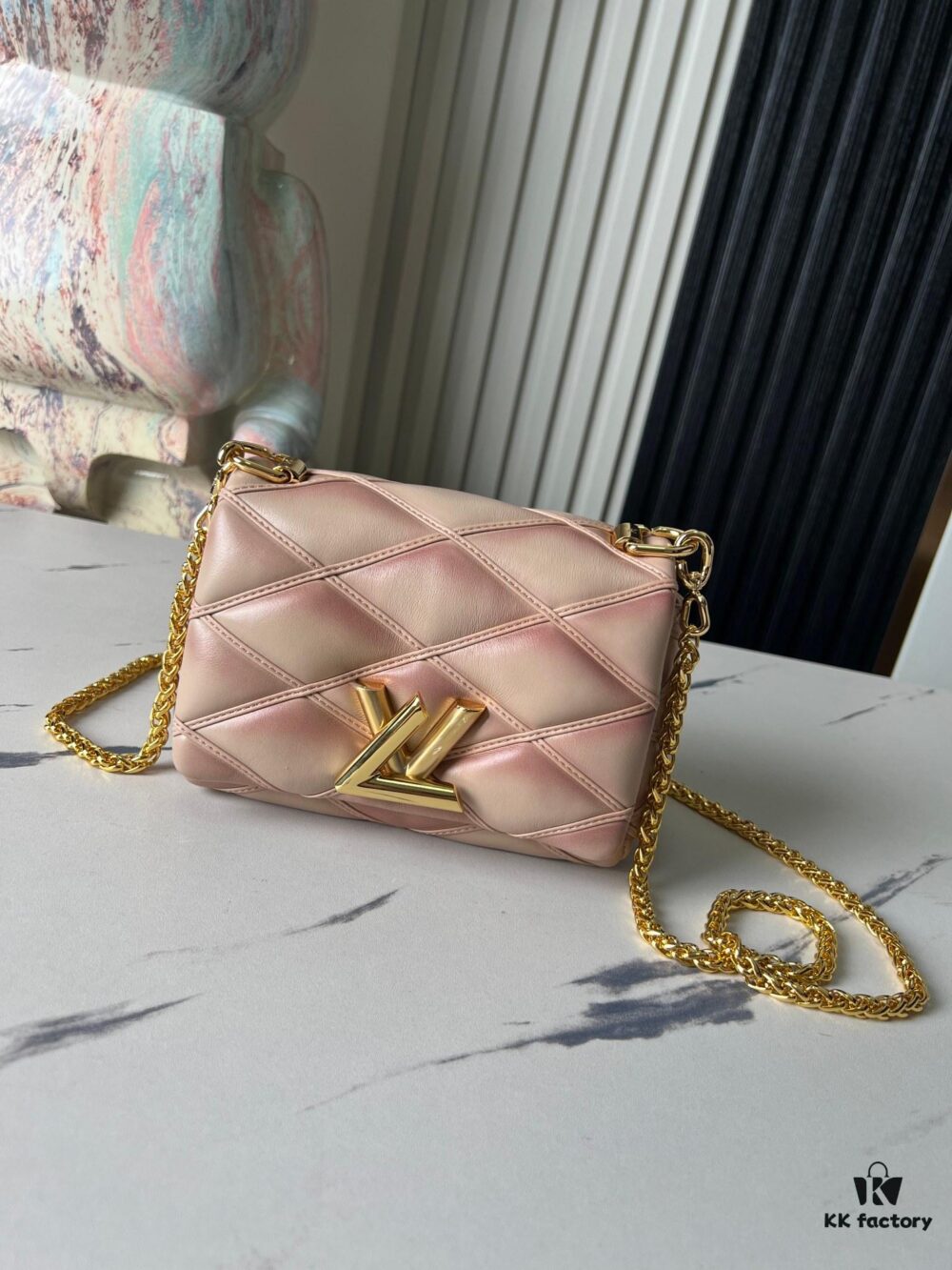 Pico GO-14 Handbag in M82752 Beige and M23625 Full-Leather Chain Series