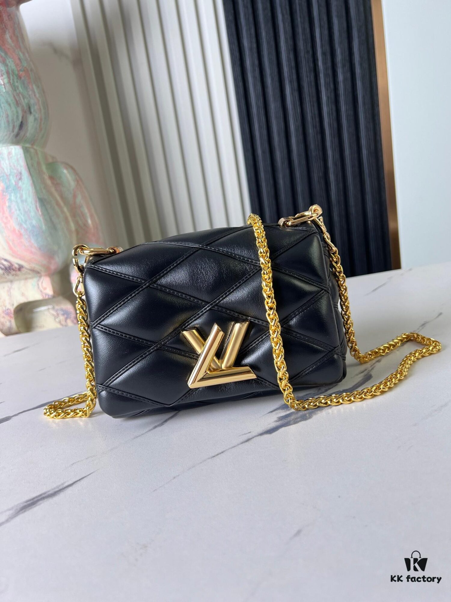6930874c6e68136f4d9a86ed Top Quality Original Order Exclusive Real Shot M23625 Black Full Leather Chain Bag Series PICO GO-14 Handbag