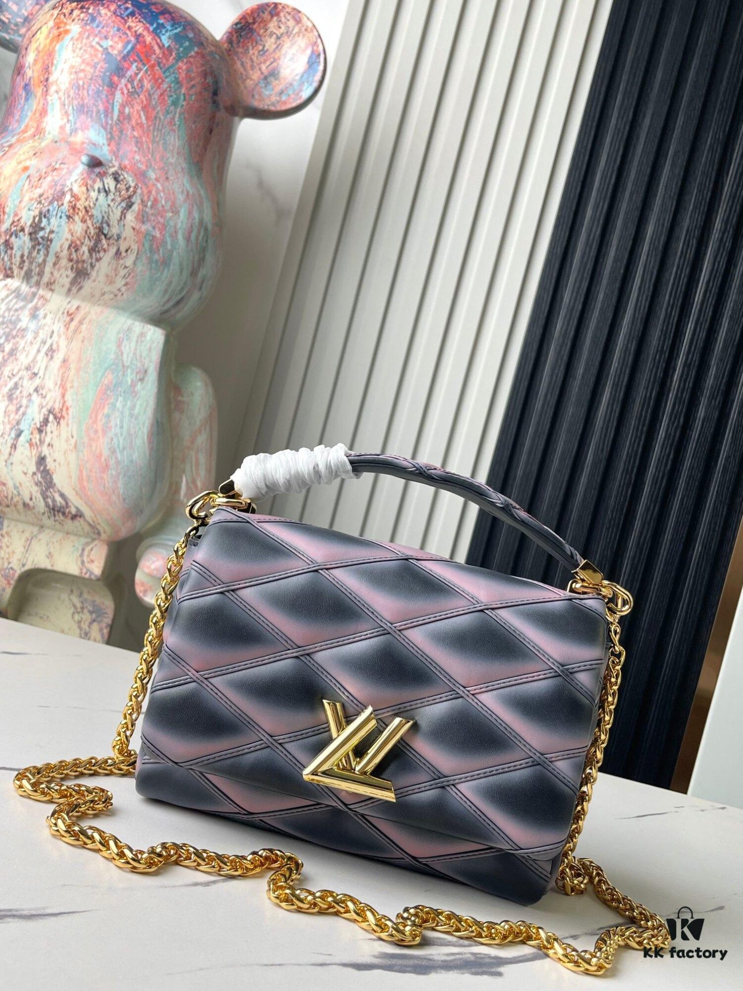 693087506e68136f4d9a86f1 Top Quality Original Design Exclusive Real Shot M23569 M22891 Black Gradient Full Leather Diamond Quilted Chain Bag Series GO-14 Teist Medium Handbag M22890