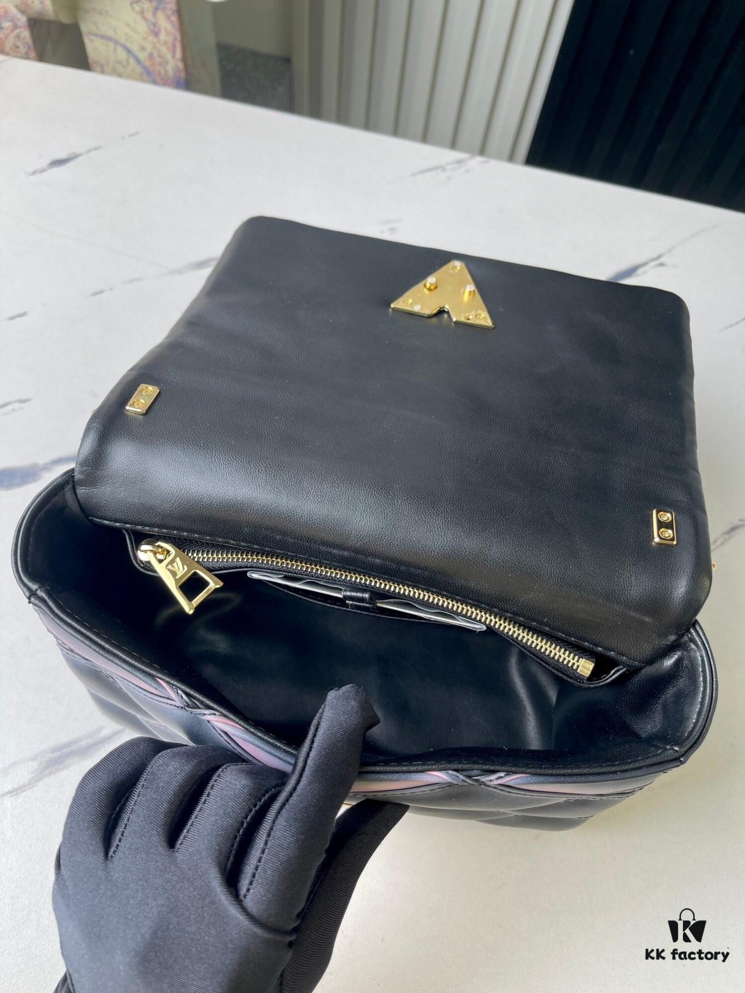 693087546e68136f4d9a86f9 Top Quality Original Design Exclusive Real Shot M23569 M22891 Black Gradient Full Leather Diamond Quilted Chain Bag Series GO-14 Teist Medium Handbag M22890