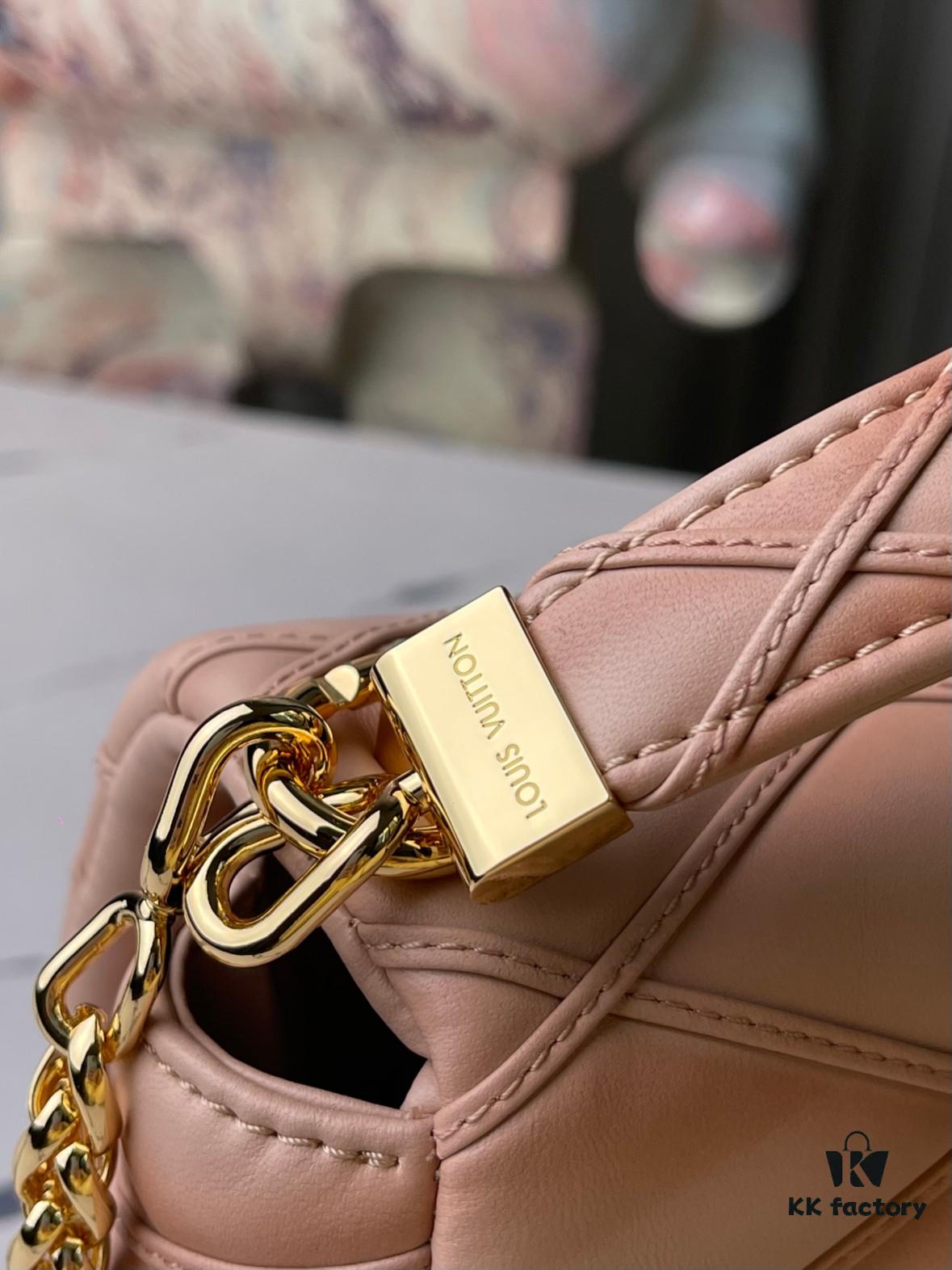693087556e68136f4d9a86fa Top-Quality Original Order Exclusive Real Shot M24465 M22891 Beige Full Leather Quilted Chain Bag Series GO-14 Teist Medium Handbag M22890