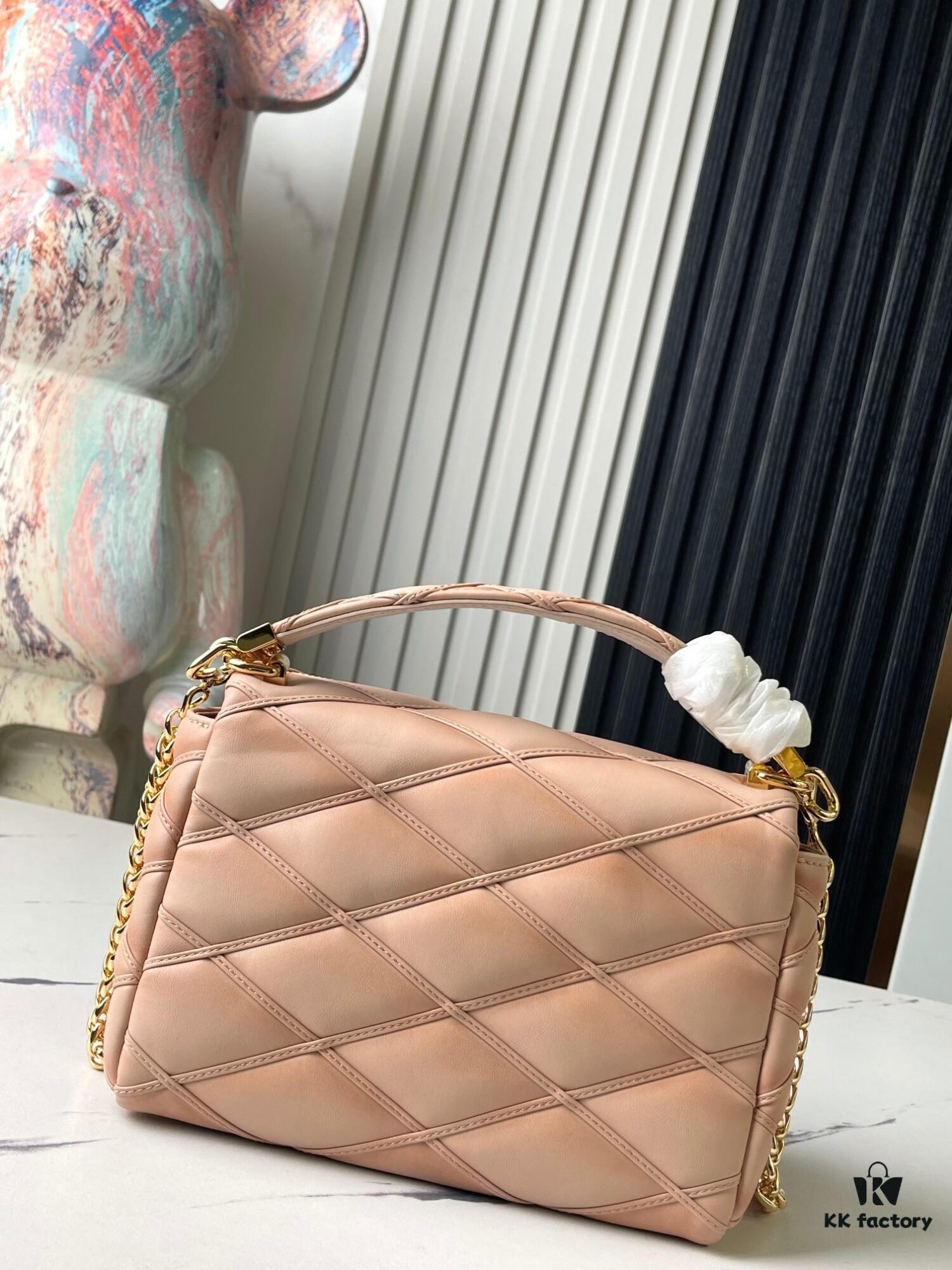 693087566e68136f4d9a86fd Top-Quality Original Order Exclusive Real Shot M24465 M22891 Beige Full Leather Quilted Chain Bag Series GO-14 Teist Medium Handbag M22890