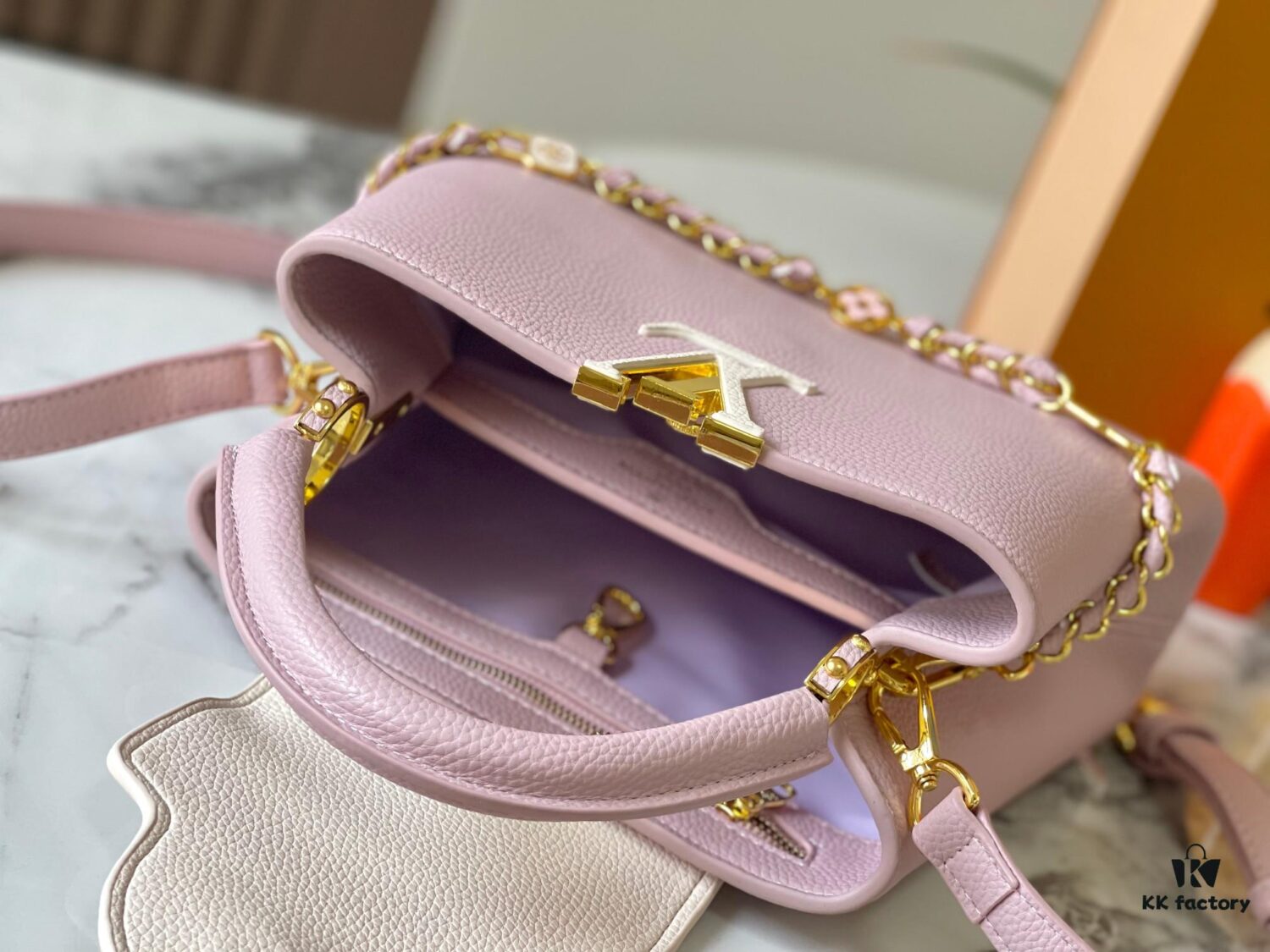 Upgraded M23951 Purple Capucines MM with Lovelock Chain