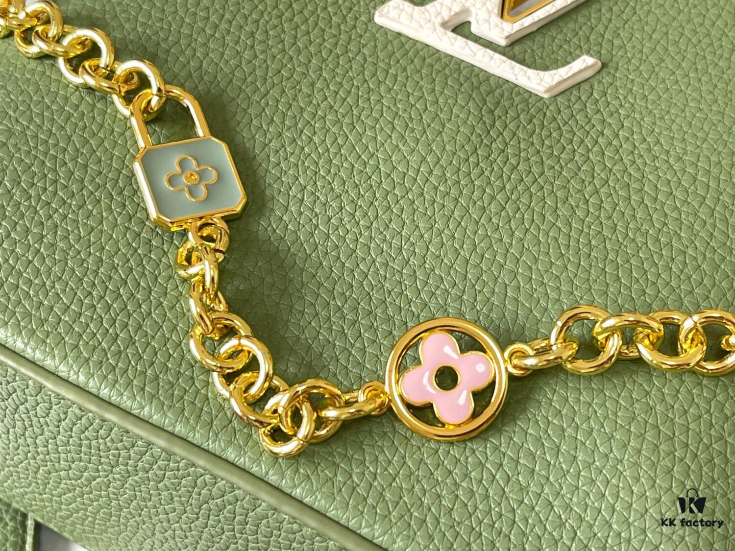 693087cc6e68136f4d9a87ce Upgraded M23950 Green Mini Capucines Handbag with Lovelock Chain