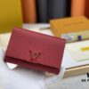 693087f96e68136f4d9a8841 M62157/62158 Soft Leather Wallet with LV Logo Wrap, Inspired by Iconic Design Lines