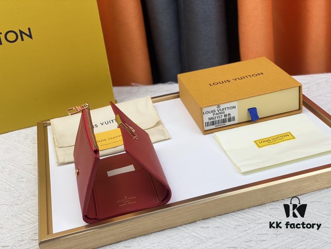 693087fc6e68136f4d9a8849 M62157/62158 Soft Leather Wallet with LV Logo Wrap, Inspired by Iconic Design Lines