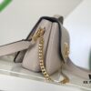 6930880c6e68136f4d9a8870 M22952 Brown M22792 Gray M22735 Black Top-Quality Original Order Oxford Handbag Crafted from Soft Grained Leather with Eye-Catching Metal Hardware Showcasing Brand Elegance. Detachable Chain and Adjustable Leather Strap Offer Multiple Carrying Options, Adding Vibrant Flair to Daily and Day-to-Night Occasions. 22.0 x 16.0 x 9.5 cm (L x H x W)