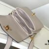 6930880f6e68136f4d9a8876 M22952 Brown M22792 Gray M22735 Black Top-Quality Original Order Oxford Handbag Crafted from Soft Grained Leather with Eye-Catching Metal Hardware Showcasing Brand Elegance. Detachable Chain and Adjustable Leather Strap Offer Multiple Carrying Options, Adding Vibrant Flair to Daily and Day-to-Night Occasions. 22.0 x 16.0 x 9.5 cm (L x H x W)