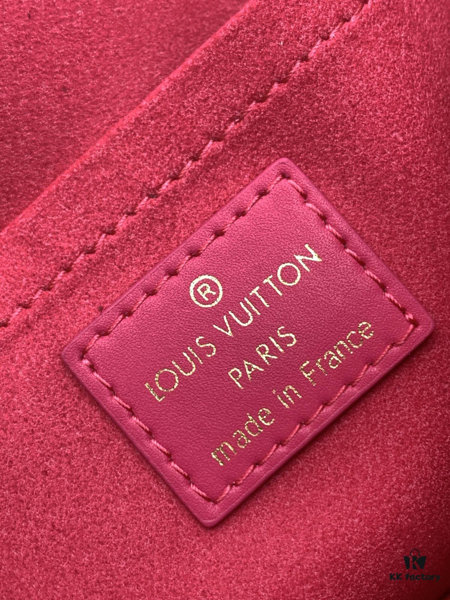 6930881e6e68136f4d9a8893 Haiyuan Original M58553 Rose Red LV New Wave Chain Bag with V-Shaped Quilting