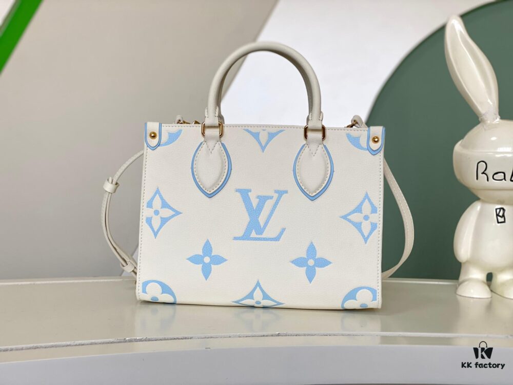 693088406e68136f4d9a88d4 M46833 White, M45653 White Embossed, M46569 OnTheGo Small Handbag in Monogram Empreinte Leather