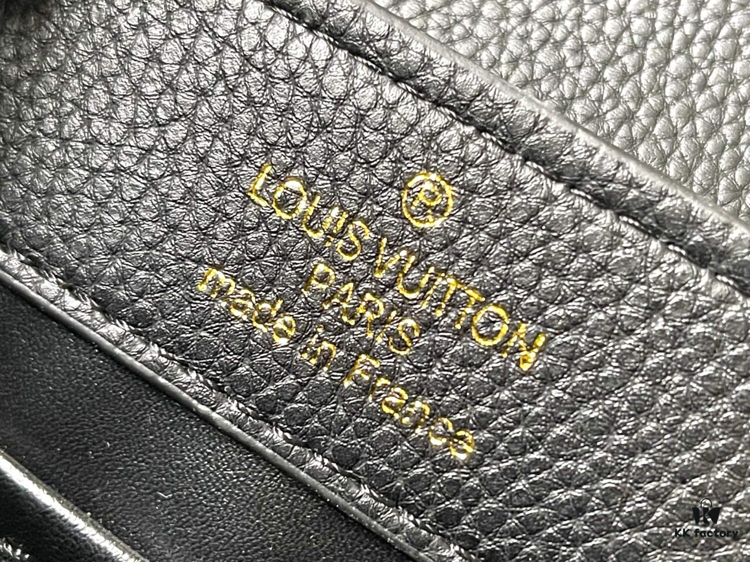 6930884c6e68136f4d9a88ee Upgraded M23198 Black Gold-Tone Capucines Mini Handbag