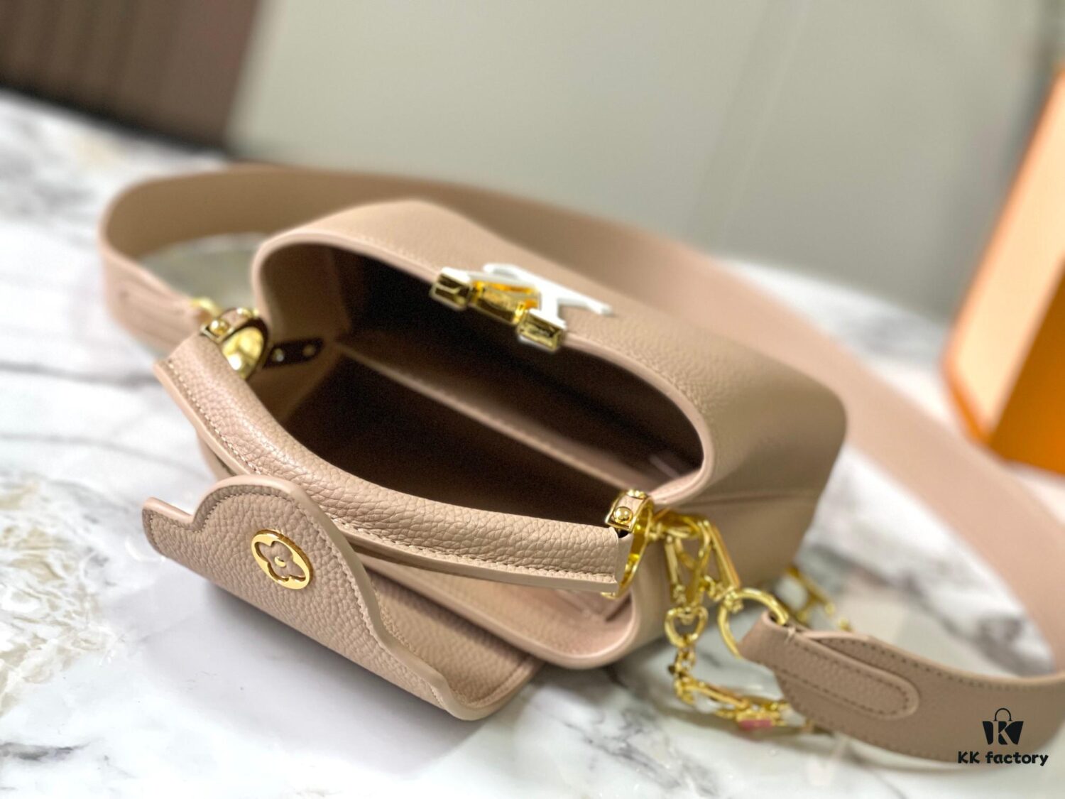 693088516e68136f4d9a88f8 Upgraded M23198 Beige Gold-Tone Capucines Mini Handbag