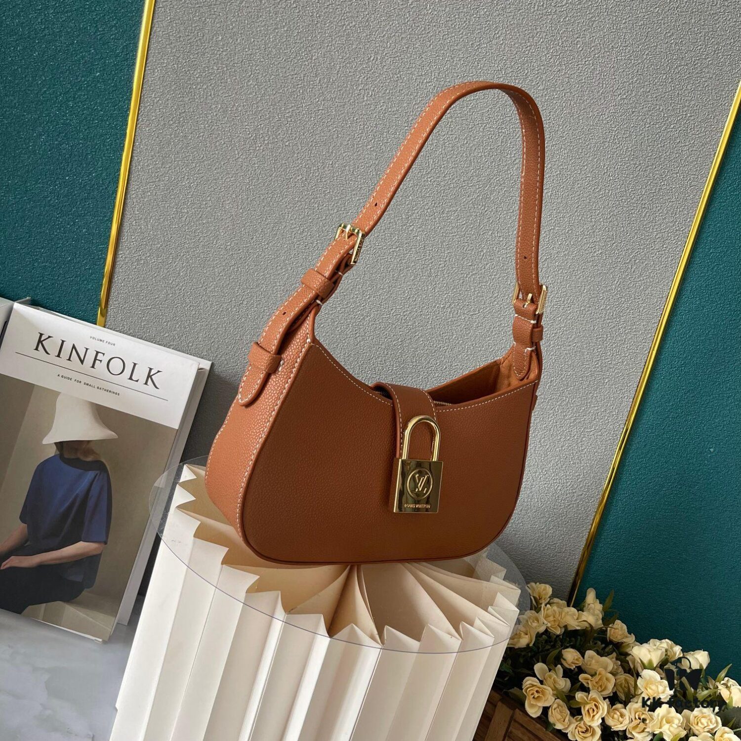 693088616e68136f4d9a8914 Upgraded Version Official Latest Model M24611 M24885 M24990 Nautical Bag Stylish Shoulder Bag